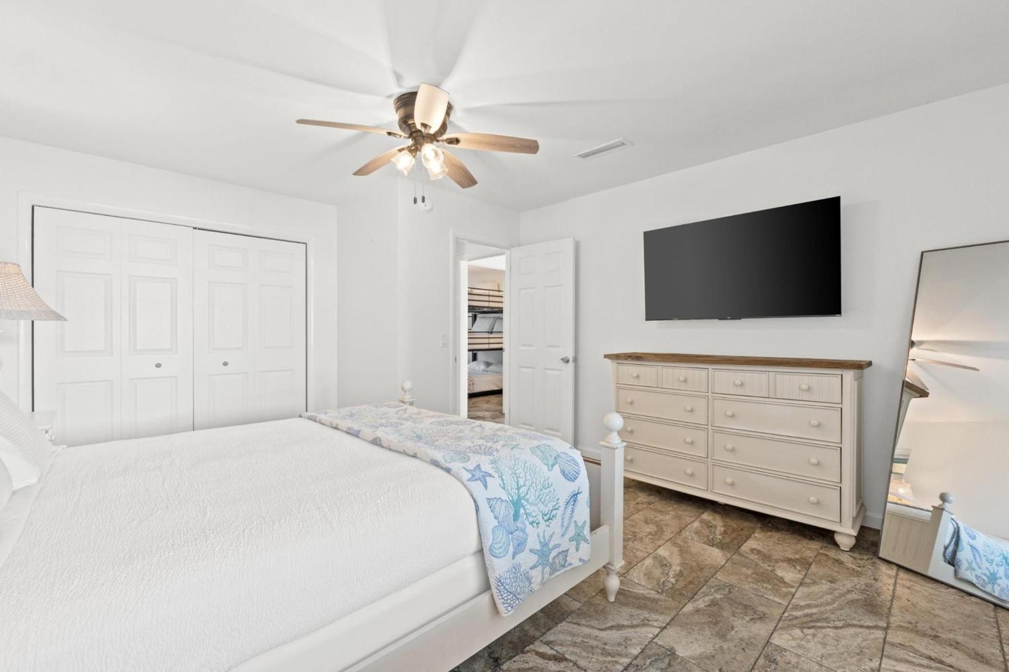 House - Spyglass By Panhandle Getaways Holiday home